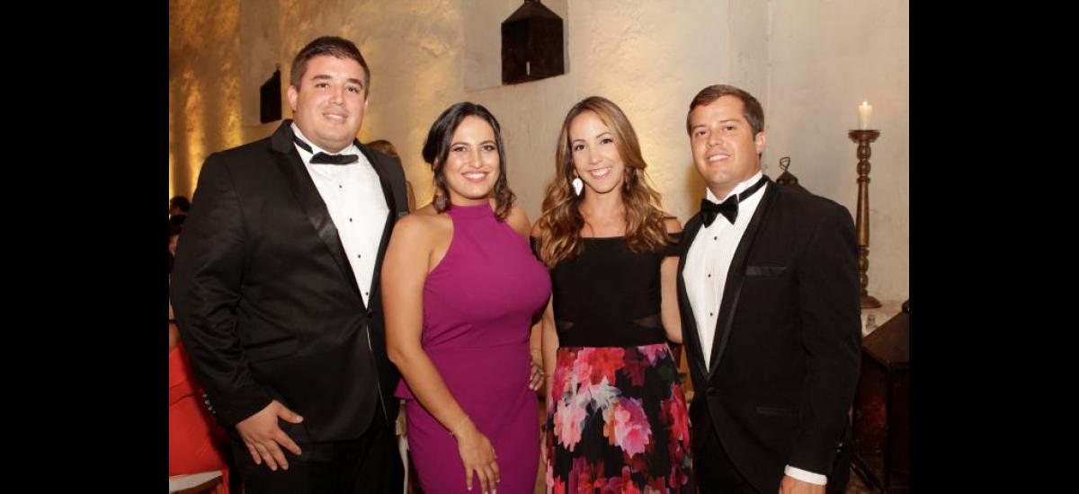 Alejandro Vanegas, Nicole Anderson, Carolina Devarona y Andrés Posada.