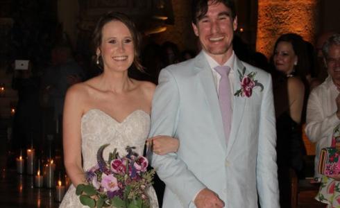 Los recién casados, Laura Obregón y John Hanley.